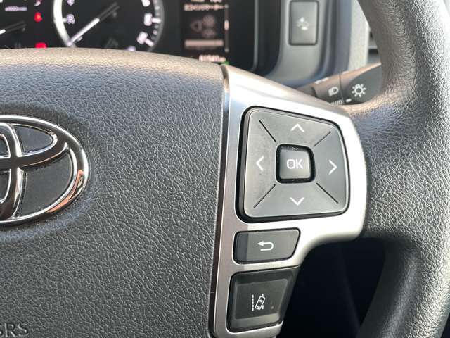 店舗にて現車の確認もいただけますので、お電話で在庫のご確認の上是非ご来店くださいませ！！店舗直通電話 0532-69-5171