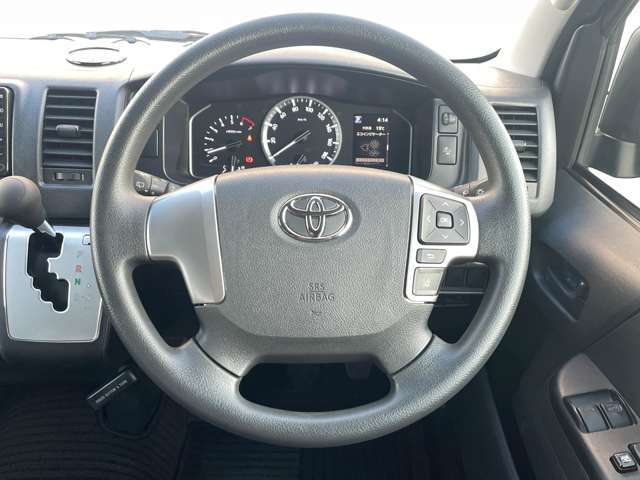 店舗にて現車の確認もいただけますので、お電話で在庫のご確認の上是非ご来店くださいませ！！店舗直通電話 0532-69-5171