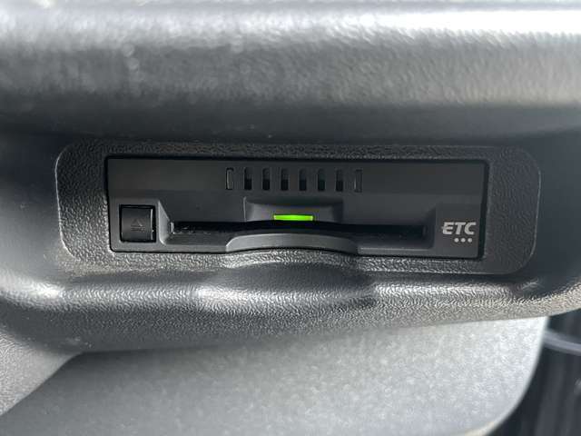 店舗にて現車の確認もいただけますので、お電話で在庫のご確認の上是非ご来店くださいませ！！店舗直通電話 0532-69-5171