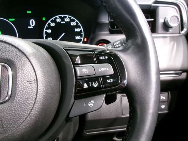 クルーズコントロールで高速道路の走行もラクラク♪