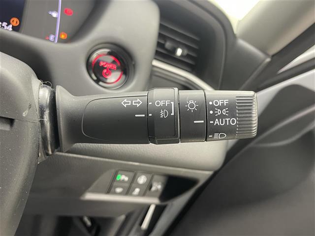 【運転席操作部】快適なドライブを楽しむための機能が装備されています！運転席から触れるので、使いやすいです！除菌プランいれていただくと、さらに清潔で安心していただけます！