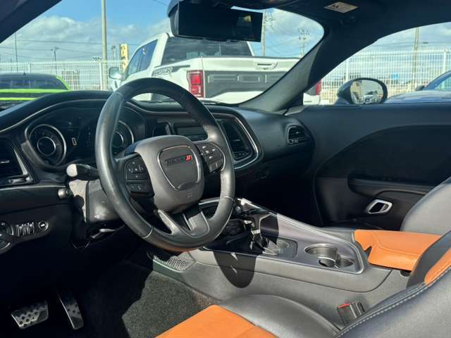 ダッジ チャレンジャー SXT 2015年 9.6万キロ (宮城県) トリ