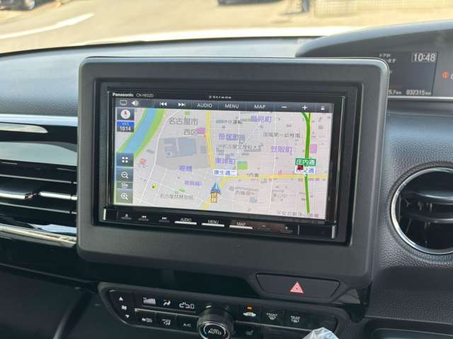 社外メモリ―ナビ装備　　フルセグ・DVDビデオ・CD・Bluetoothオーディオ