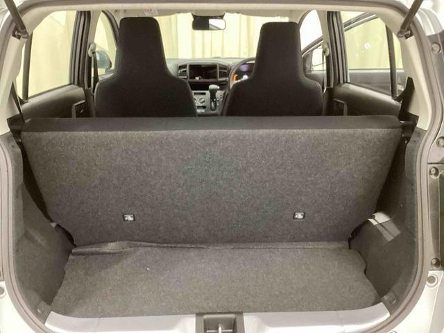 車内全体です（後方から）