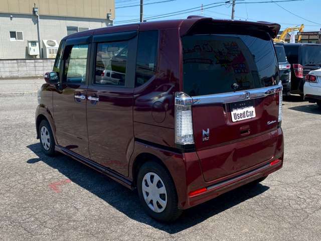 中古車販売　パドックアース　高崎店　住所：〒370-3102　高崎市箕郷町生原1075-11