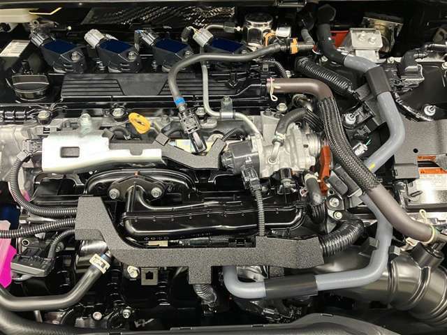 低燃費で環境にもやさしいハイブリッド車です。トヨタ専用診断機器でハイブリッドシステムを綿密に点検してあります！