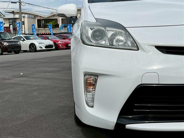 当店の販売車両は第三者機関（AIS）に依頼し、傷の箇所や修復歴などの300以上の検査箇所の品質チェックを実施しておりますのでご安心下さい。