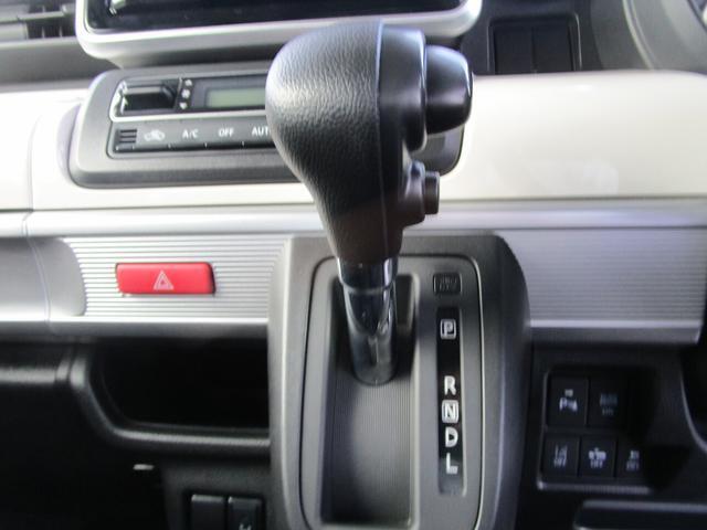 無断変速オートマ（CVT）は滑らかな変速で燃費も良いですよ！