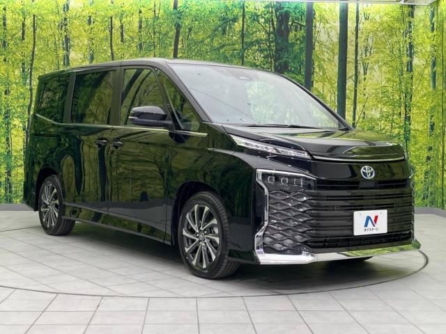大好評のボディコーティング「弾スプラッシュコート」もご納車までに施工可能。通常のガラスコートと異なる、耐久年数6年の無機質ガラスコーティングが、ボディをキレイな状態に保ってくれます。