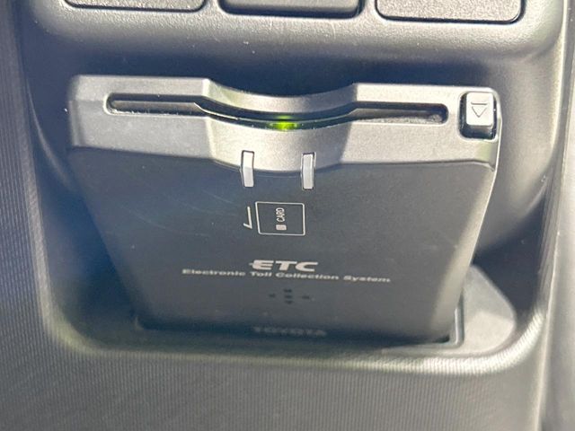 【ETC】高速道路の料金所をストレスなく通過！話題のスポットやサービスエリアに多い「スマートIC」利用時は必須のアイテムです。当店でセットアップを実施、ご納車当日からすぐにご利用いただけます！