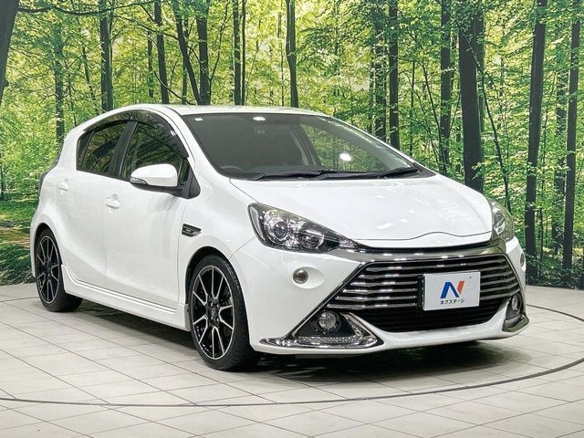 大好評のボディコーティング「弾スプラッシュコート」もご納車までに施工可能。通常のガラスコートと異なる、耐久年数6年の無機質ガラスコーティングが、ボディをキレイな状態に保ってくれます。