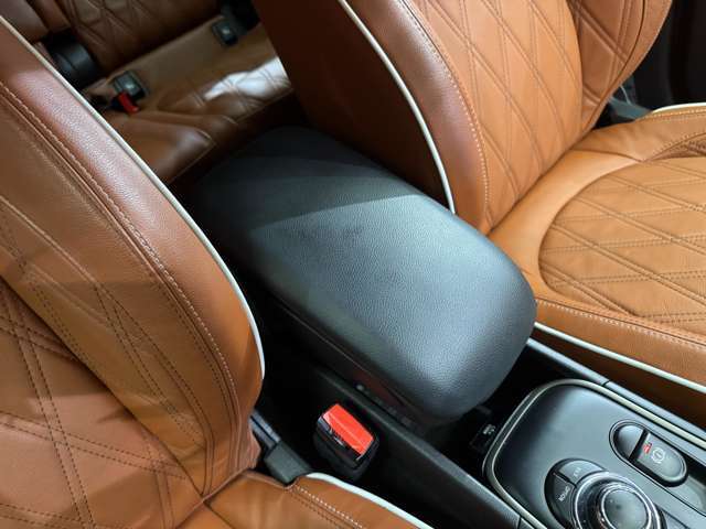 ご遠方の場合でも、下取り車両の金額を概算でお出しすることは可能でございます。車検証をお手元に、走行距離をご確認の上お問い合わせくださいませ。