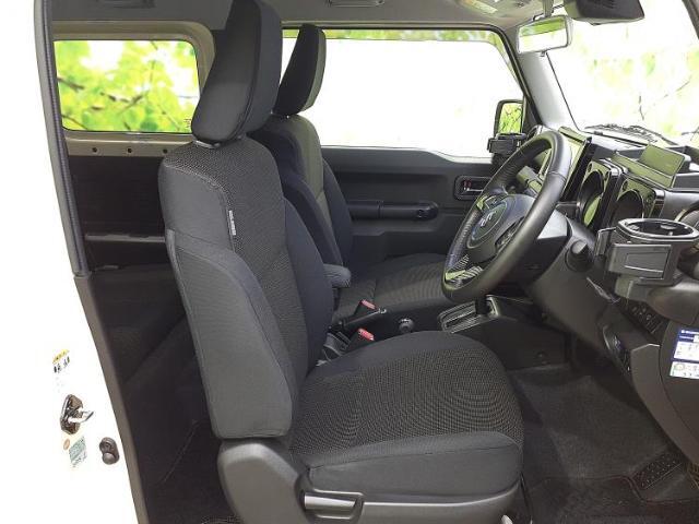 「この車の写真をもっと見たい」「状態が気になる」「この装備はついている？」どんな小さな疑問でもお気軽にお問い合わせください！