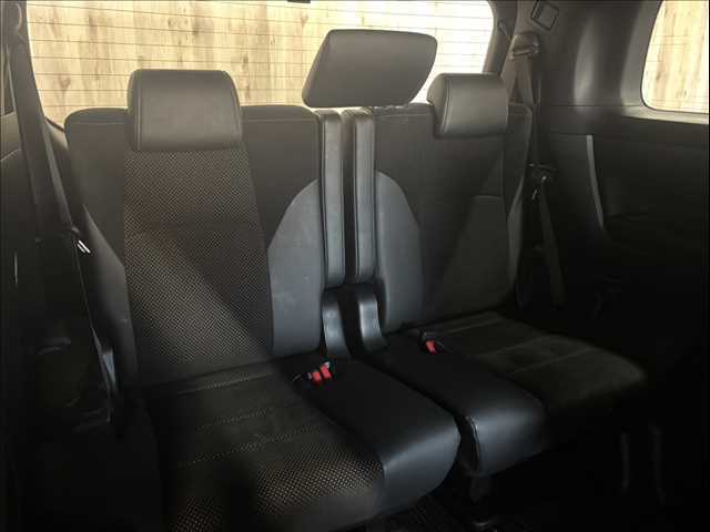 ☆運転席側3列目シート