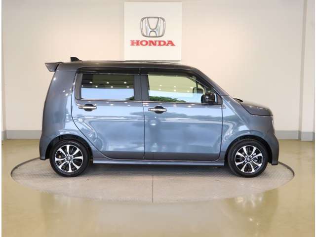 自動車保険・JAFも取り扱っております。また、お客様のご希望で保証延長（有償・一部の車種では取り扱いできません）もご準備しております。