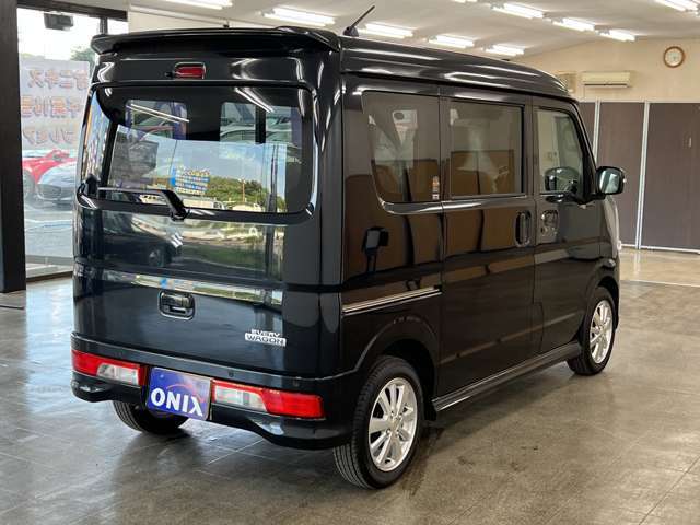 最寄り駅は京成勝田台駅です。お迎えに上がりますので、ご希望の際は店頭スタッフまでお申し付けください。（混雑状況によって送迎を承れない可能性がございます。ご了承ください。）