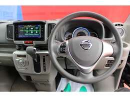 全国販売可能です。日産の整備士が車検整備や法定点検を行っておりますので安心してお乗りいただけます。また1年間の保証付で保証整備は全国の日産系ディーラーで受けていただけます！