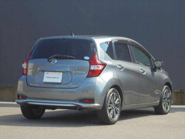 当店の在庫をご覧頂きありがとうございます。軽自動車～1BOXカーまで日産自動車を中心に取り扱っております。豊富な在庫の中からお客様にピッタリの1台をお選び下さい！！
