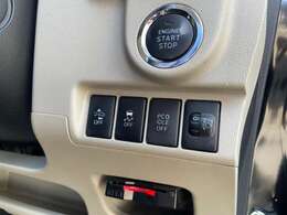 プッシュスタートの下には、衝突被害軽減システムやアイドリングストップのスイッチなど。その下にはETCもあります。