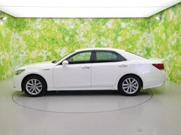 WECARSの在庫ページをご覧いただき誠にありがとうございます！WECARSは「お客様第一」をモットーにお客様のカーライフを全力でサポートいたします！