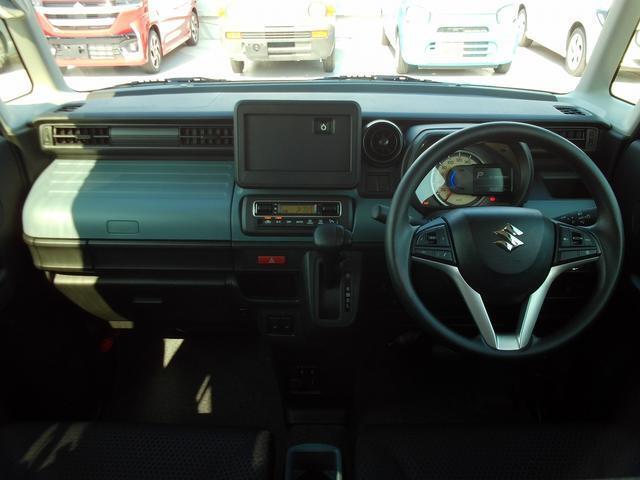 広いガラスエリアと高めなヒップポイントで見通し良好☆