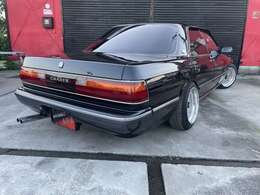 前後フルタップ車高調＆Fr調整ピロアッパー・オリジナルデュアルマフラー・純正リップ・当時物SSRフォーミュラメッシュ深リム15AW・OBAハンドル等改造多数！