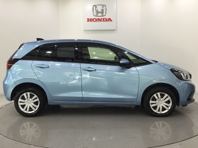 半年に1度の定期点検と、オイル交換を実施するHondaの定期点検パックもございます。ホンダディーラーならではのお得なパックを是非ご利用下さいませ。詳しくはスタッフまでお尋ねく下さいませ！