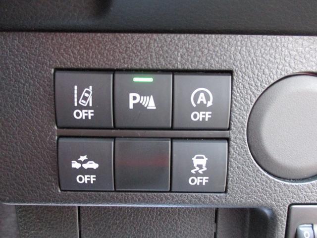 衝突警報・衝突回避支援ブレーキは走行中に前方の車両と歩行者を認識し衝突の危険性があると判断した場合に運転手へ注意喚起。更に危険性が高まった場合に緊急ブレーキで減速し衝突の回避や被害軽減を寄与します！