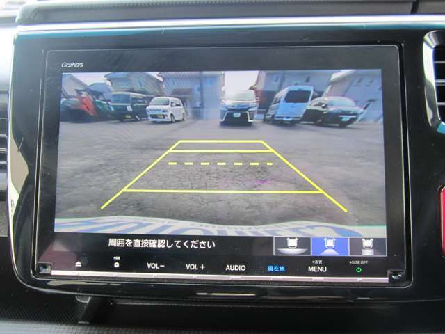 安心のバックガイドモニター付き