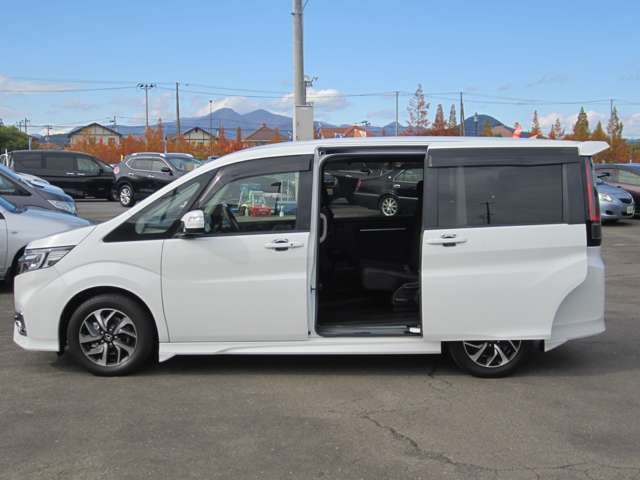 ご覧頂きまして誠に有難うございます。ご来店して頂き、実際にご覧になって頂ければと思います。お客様からのご連絡をスタッフ一同、心よりお待ちしております