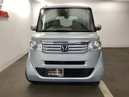 フロントマスクは個性もいっぱい！　人気の車です。