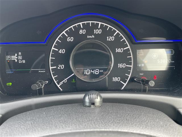 店頭在庫以外にも全国約4万台※の在庫から、ぴったりな1台をご提案します！※2023年10月現在の在庫台数です。売約済の可能性があります。