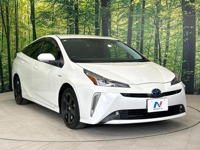 大好評のボディコーティング「弾スプラッシュコート」もご納車までに施工可能。通常のガラスコートと異なる、耐久年数6年の無機質ガラスコーティングが、ボディをキレイな状態に保ってくれます。