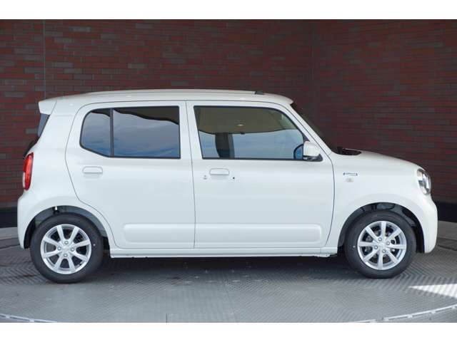 仕入担当が毎日オークション会場をチェック！　★当店の厳しい仕入基準★をクリアしたお勧めの一台をお客様のお手元にお届けします。