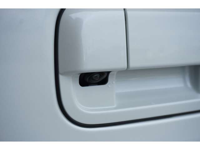 毎週水曜日と第三火曜日が定休日となっております＜(_ _)＞営業時間は10：00～18：00となっております★　◆無料電話：0120-429-215◆https://narasuzuki.com/list.asp