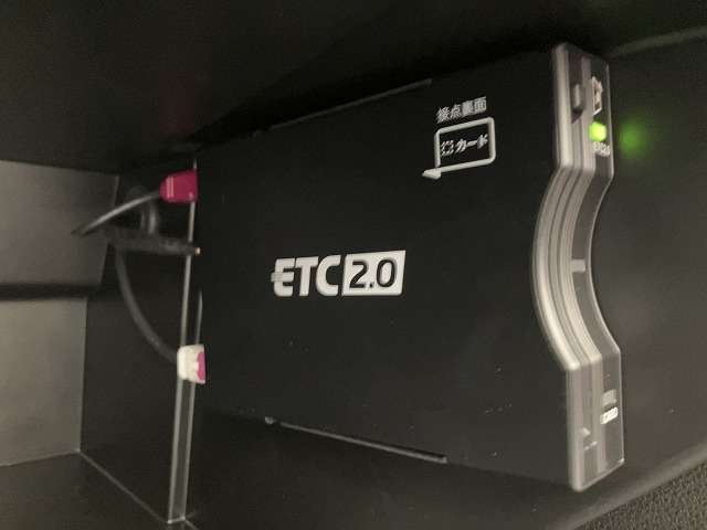 【ETC】装備済み☆長距離ドライブの必需品！高速道路の料金所も楽々通過できますね♪
