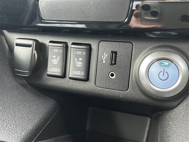 店舗にて現車の確認もいただけますので、お電話で在庫のご確認の上是非ご来店くださいませ。