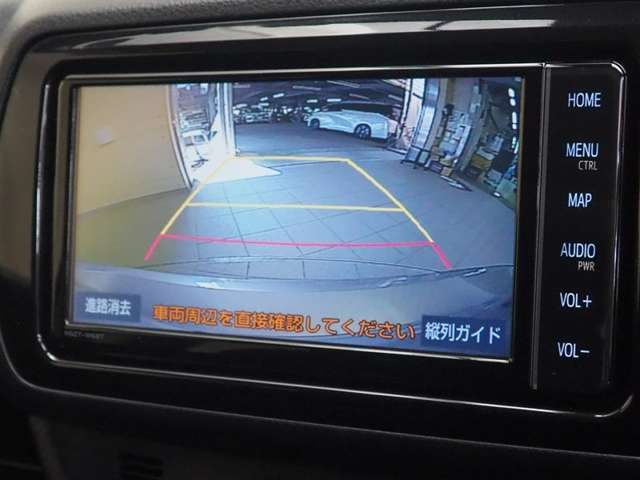 バックガイドモニターで、後方を確認しながら安心して駐車することができます。運転初心者も熟練者も必須の機能ですよ！