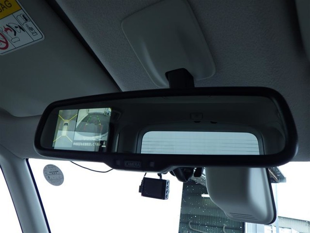 トヨタ認定中古車保証付！（1年間、距離無制限　HV車はHV保証付）　別途延長保証もご用意しております♪　ぜひ現車を確認にご来店ください