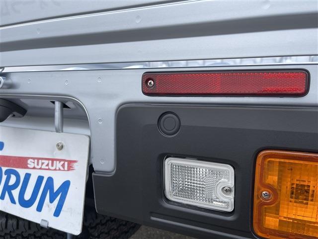 ■□■□■ アフターサービスもお任せ下さい！！ 自社整備工場を完備しております！！ 国土交通省指定整備工場なので車検も1日で終わります♪  ■□■□■