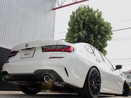 ■新品20インチホイール・タイヤ■新品エアロ■新品スポーツサスペンション■LEDライト■ブラックWグリル■2000ccガソリンターボエンジン■8速AT■アクティブクルーズコントロール■オートハイビーム