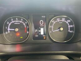 当店では車両本体価格以外に、諸費用を含めた支払総額も表示しておりますので、お客様の予算にピッタリのおクルマお選びができます。コーティングやJAFをセットにしたオトクな購入パックも好評です。