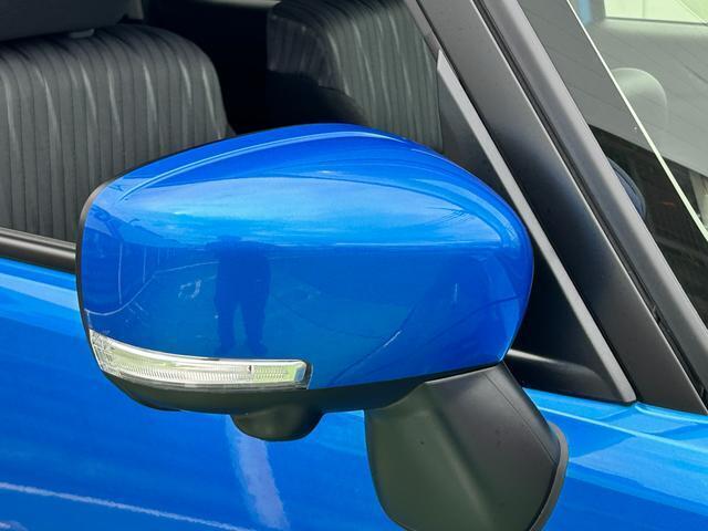 【サイドターンランプ付ドアミラー】おしゃれな車の必須装備！ドアミラーにウインカーが付いているので視認性もアップ！！