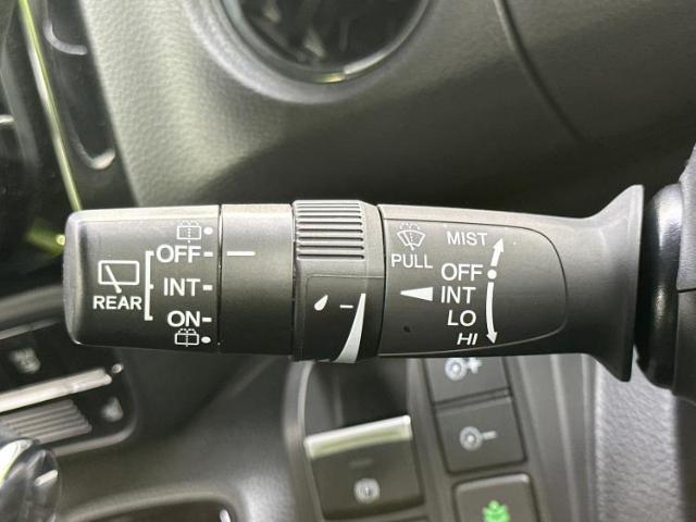 国産車から輸入車まで多様なお客様のニーズのお応えできるように、全国規模で豊富な在庫展開！車のことならWECARSへ！