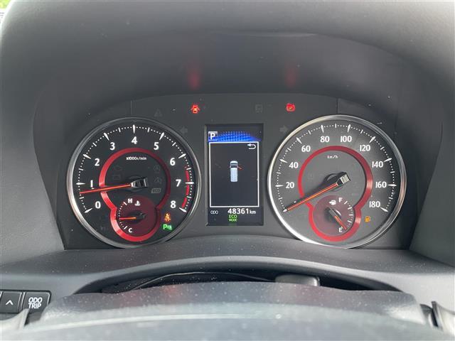 【スピードメーター】メーターがシンプルで見やすく運転しやすいですね！