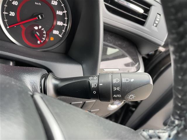 【運転席操作部】快適なドライブを楽しむための機能が装備されています！運転席から触れるので、使いやすいです！除菌プランいれていただくと、さらに清潔で安心していただけます！