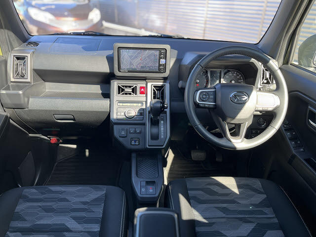 全店在庫10000台！！貴方のお車きっと見つかります！！