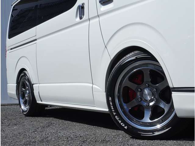 トヨタ ハイエースバン 2.8 スーパーGL ダークプライムII ロングボディ