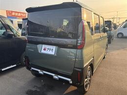 これからお車を購入し長くカーライフを楽しんで頂きたいと思い、当社スタッフは、そんな様々なお客様と安心して、楽しめるカーライフを一緒に考えてご提案させて頂いております。