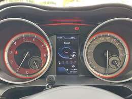 【スピードメーター】『スピードメーター』の画像になります。メーターがシンプルで見やすく運転しやすいですね！